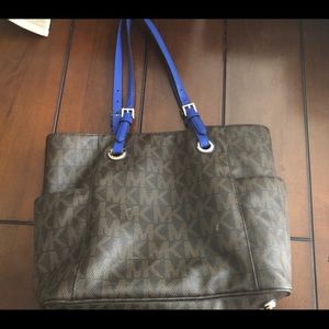 MK Michael Kors purse- rare with blue straps